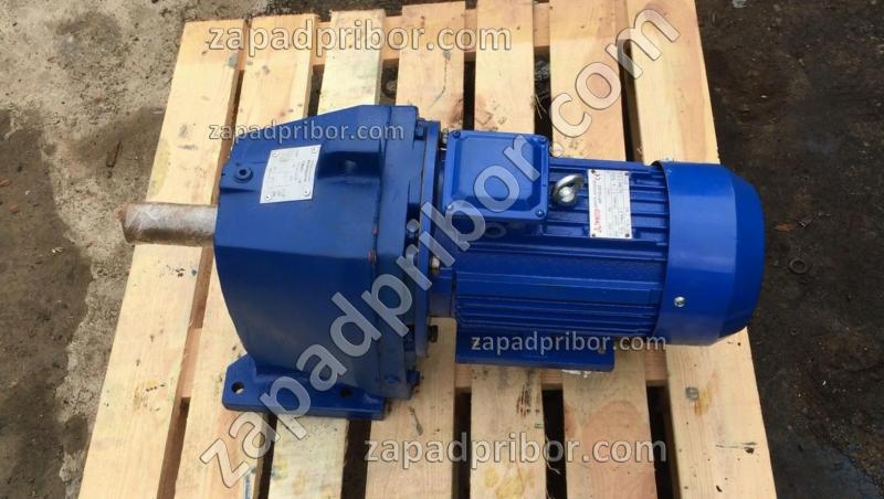 Мотор редуктор МЦ2С-100 цилиндрический двухступенчатый, фотография 1.