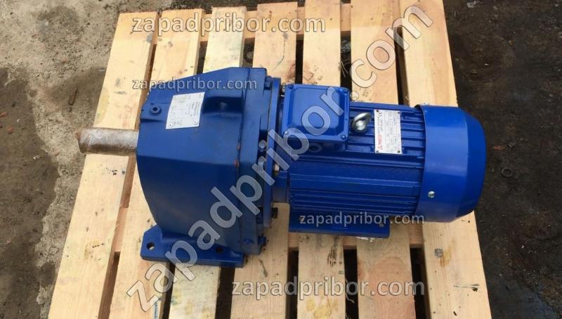 Мотор редуктор МЦ2С-100-90 цилиндрический двухступенчатый, фотография 1.