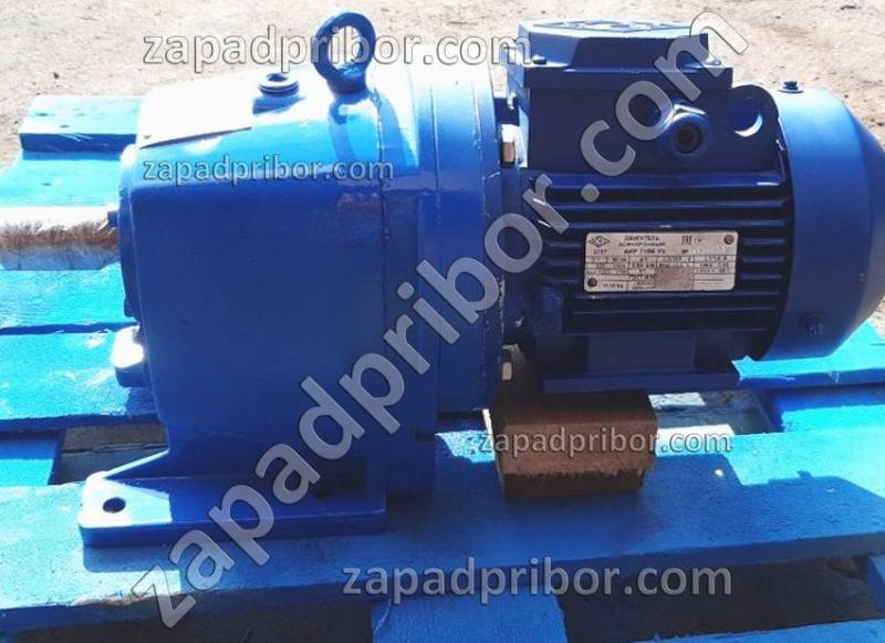 Мотор редуктор МЦ2С-63-35,5 цилиндрический двухступенчатый, фотография 1.