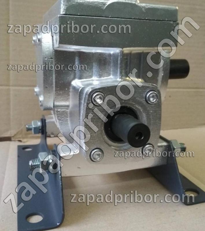 Редуктор 2Ч-40-31,5 червячный одноступенчатый, фотография 1.