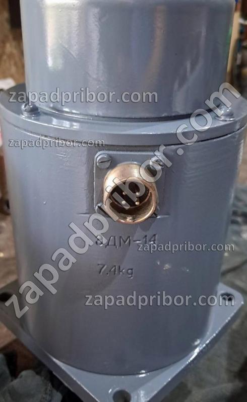 Электродвигатель ЭДМ-14, фотография 1.